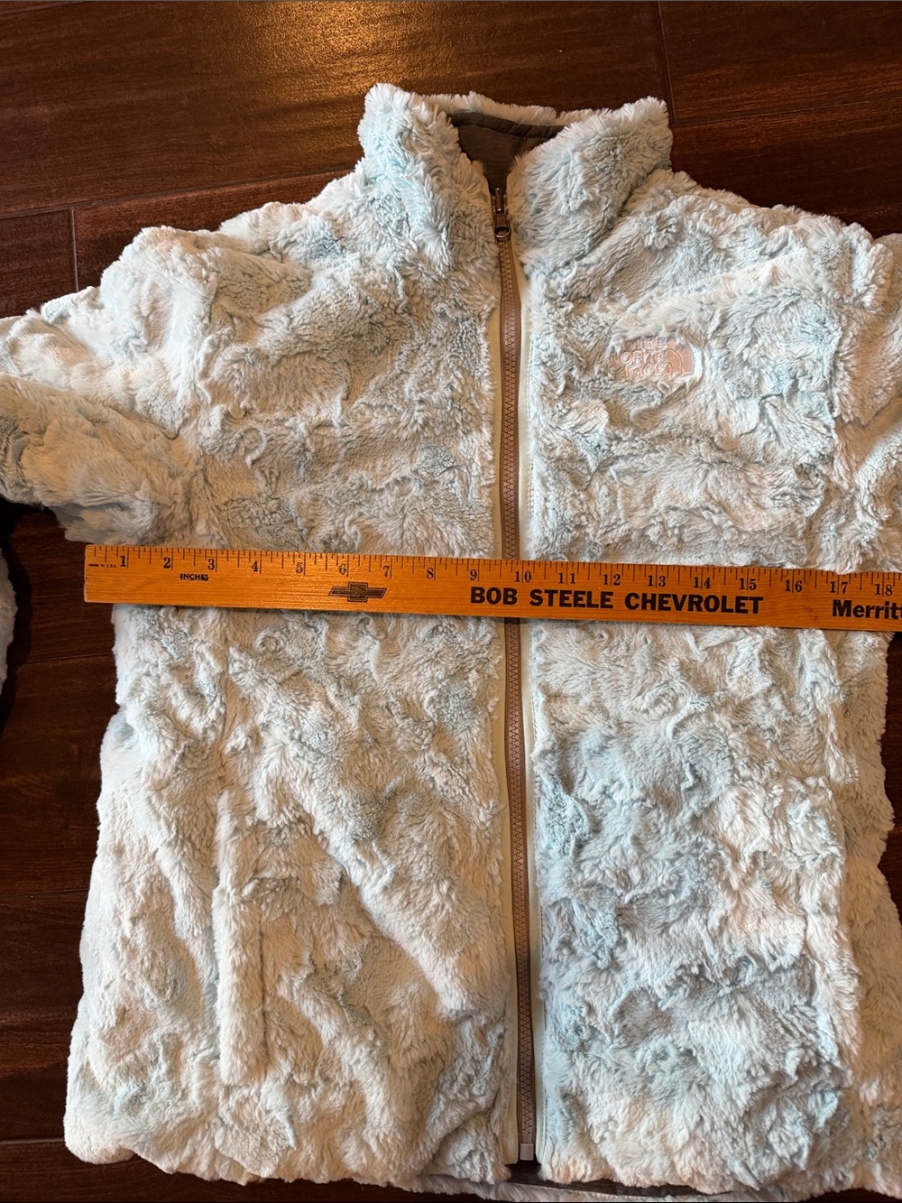 The North Face Girls Mossbud swirl reversible Jacket - Picture 13 of 14